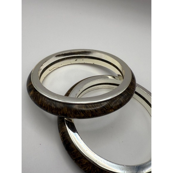Vintage Silver Tone Faux Tortoiseshell Bracelet Set – Retro Statement Jewelry - Picture 4 of 6